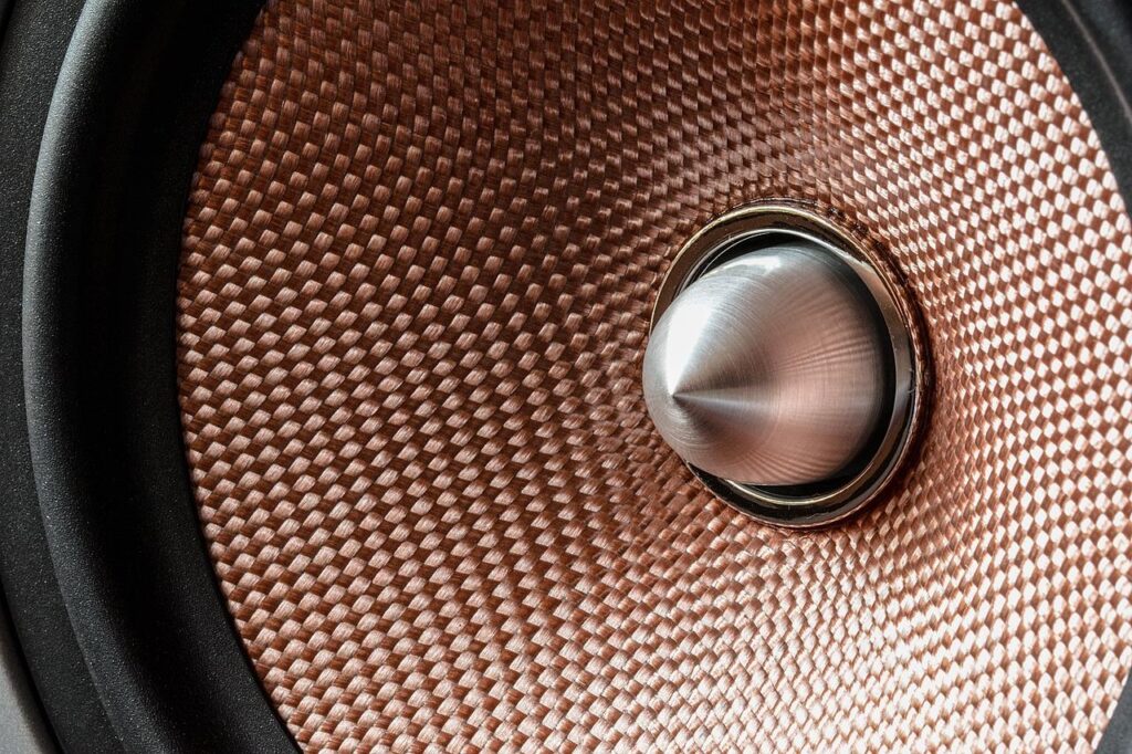 Home Akoestische panelen als oplossing voor geluidsisolatie in interieur